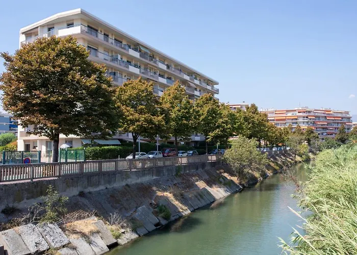 Le Beach-3 By Interhome Lejlighed Cagnes-sur-Mer